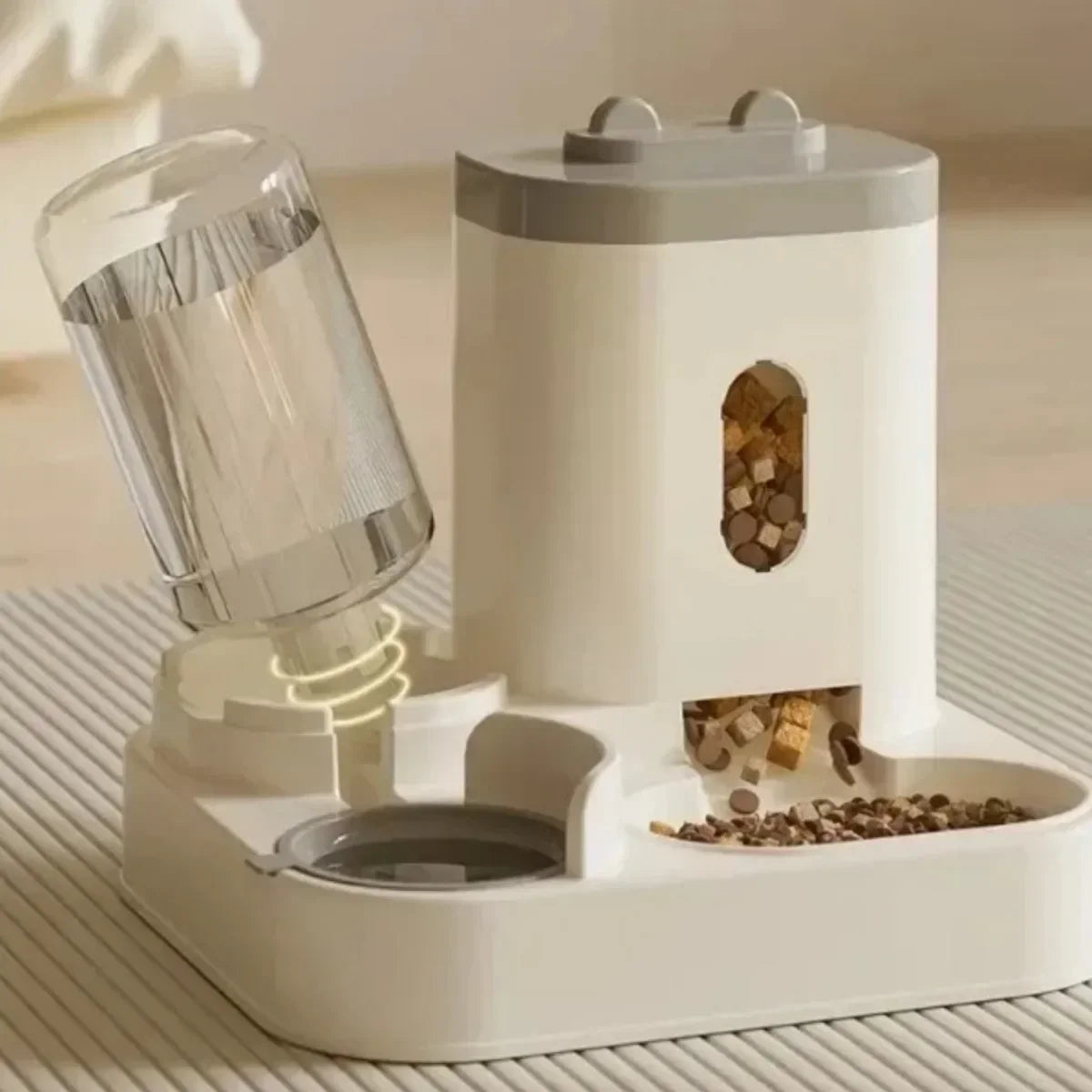 Automatic Pet Feeder And Water Fountain For Cats And Dogs